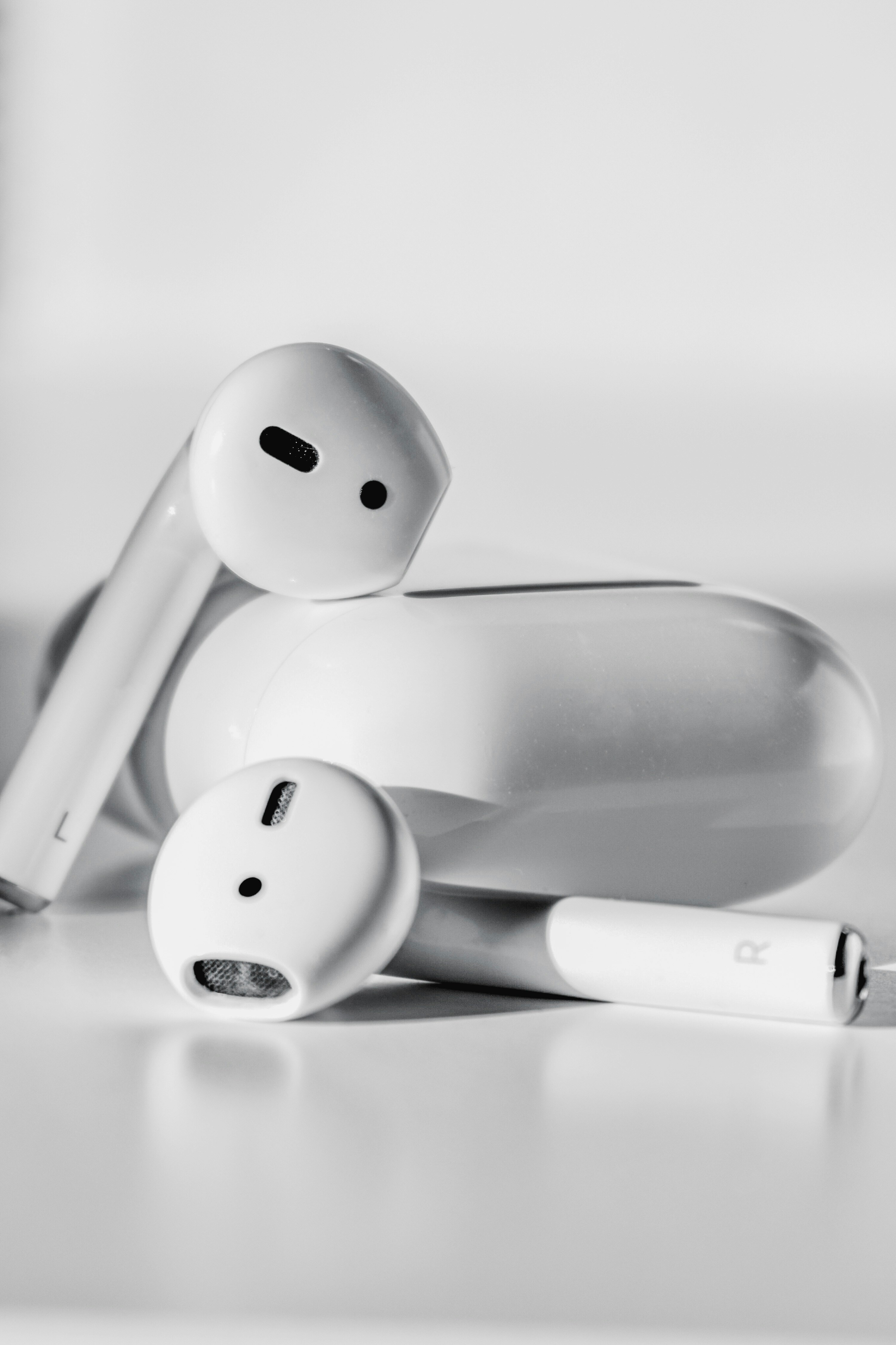 Apple earbuds